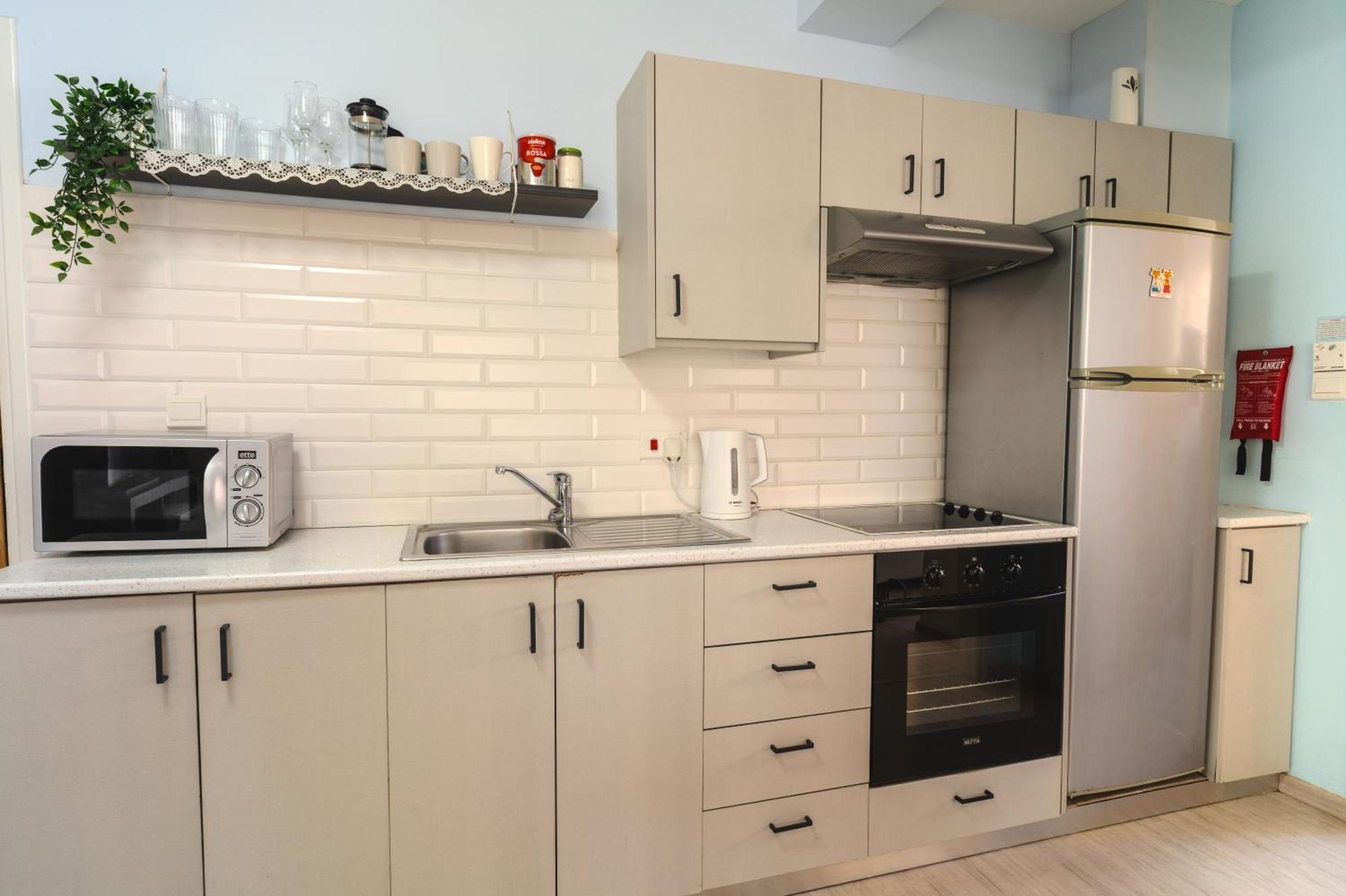 Helios Mackenzie One Bedroom Flat Larnaca Buitenkant foto