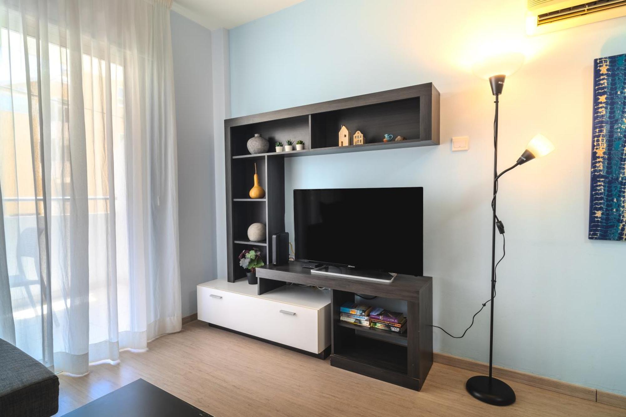 Helios Mackenzie One Bedroom Flat Larnaca Buitenkant foto
